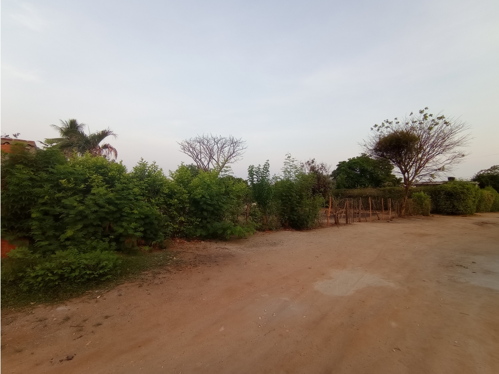 SE VENDE LOTE ESQUINERO CERCA DE LA PLAYA AYAPEL STA MTA - F.R — foto 3