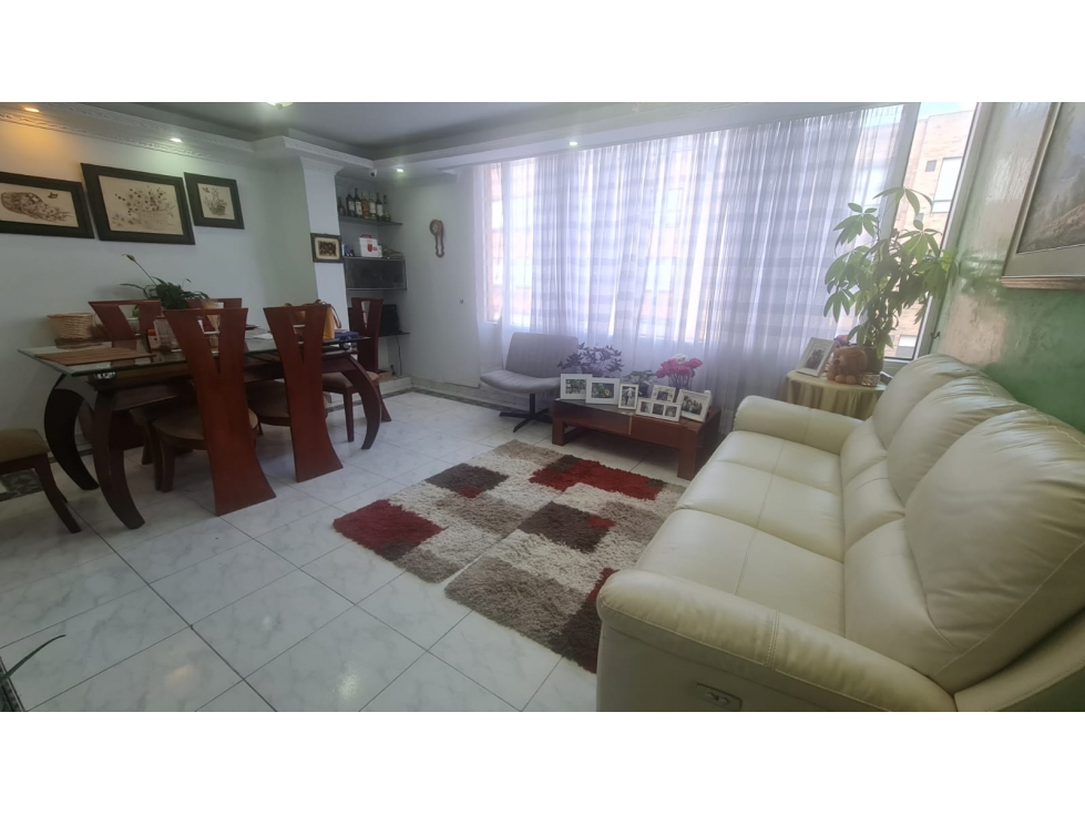 Venta apartamento en Los Andes norte, La Floresta, Barrios Unidos