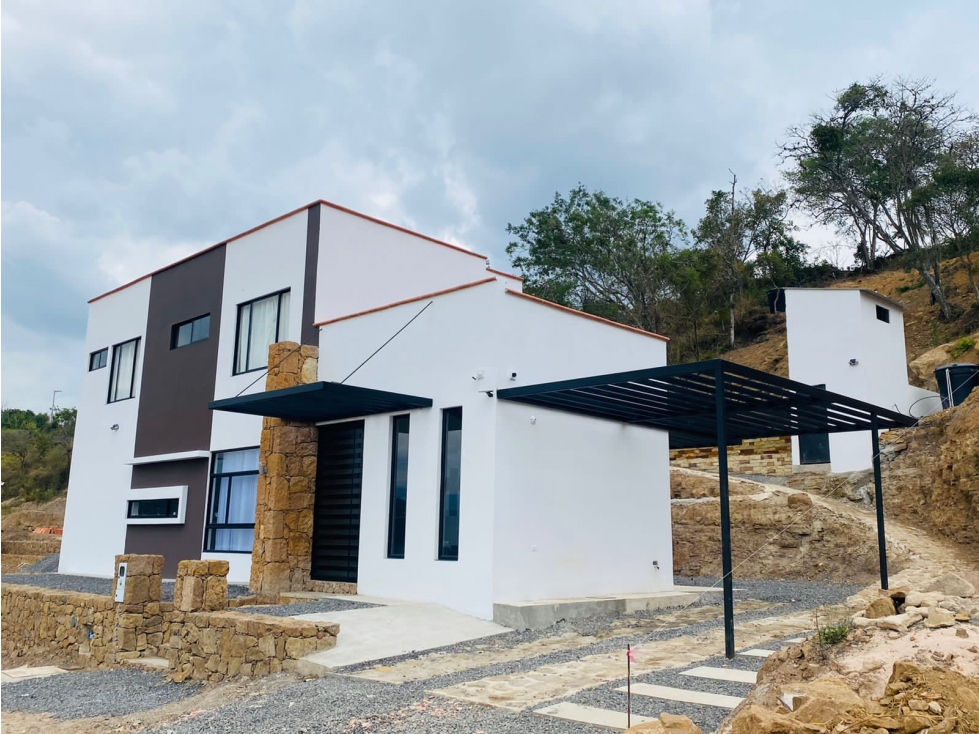 VENTA DE CASA QUINTA EN CONDOMINIO EN SAN GIL - 1