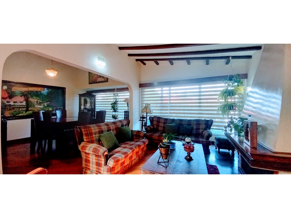 VENTA CASA EXCLUSIVA EN CANÓDROMO EXCELENTE DISTRIBUCIÓN Y UBICACIÓN — foto 5
