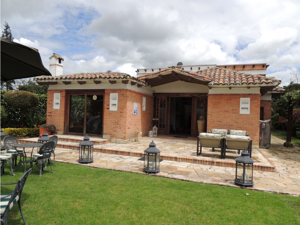 VENDO CASA-QUINTA LA BALSA- CHIA - 2