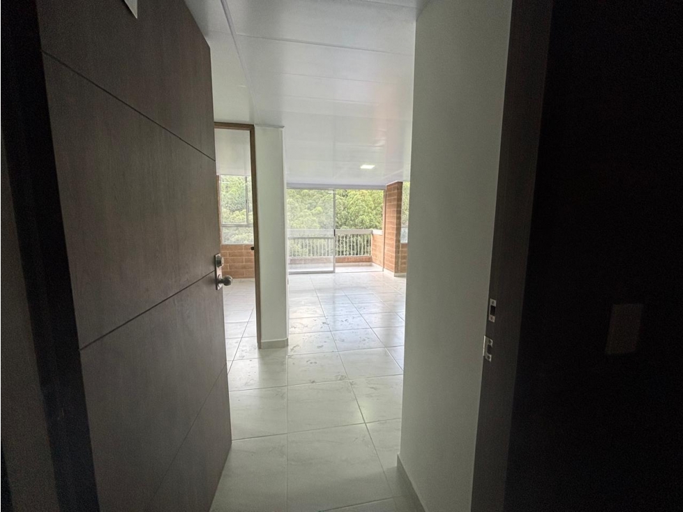 VENTA APARTAMENTO EN LA LOMA DEL INDIO — foto 2