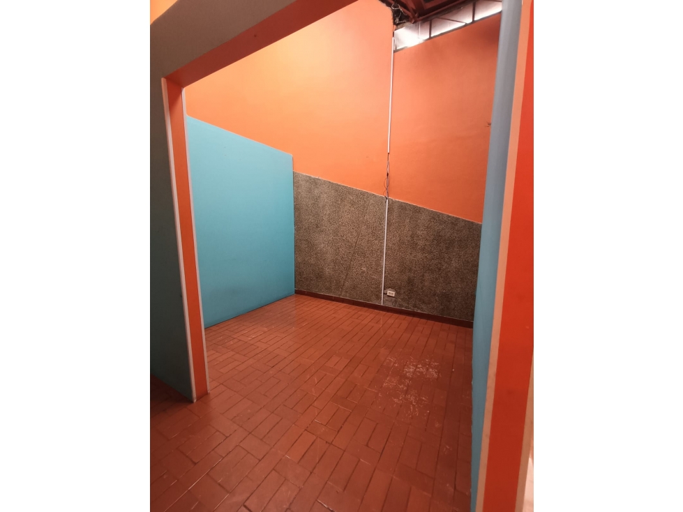 Venta local en centro comercial en el Restrepo, Antonio Nariño, Bogota — foto 6