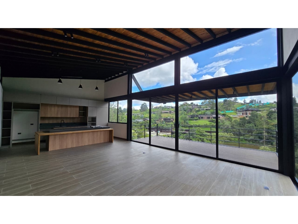 VENTA CASA DE LUJO PARA ESTRENAR EN EL RETIRO ORIENTE ANTIOQUEÑO — foto 2