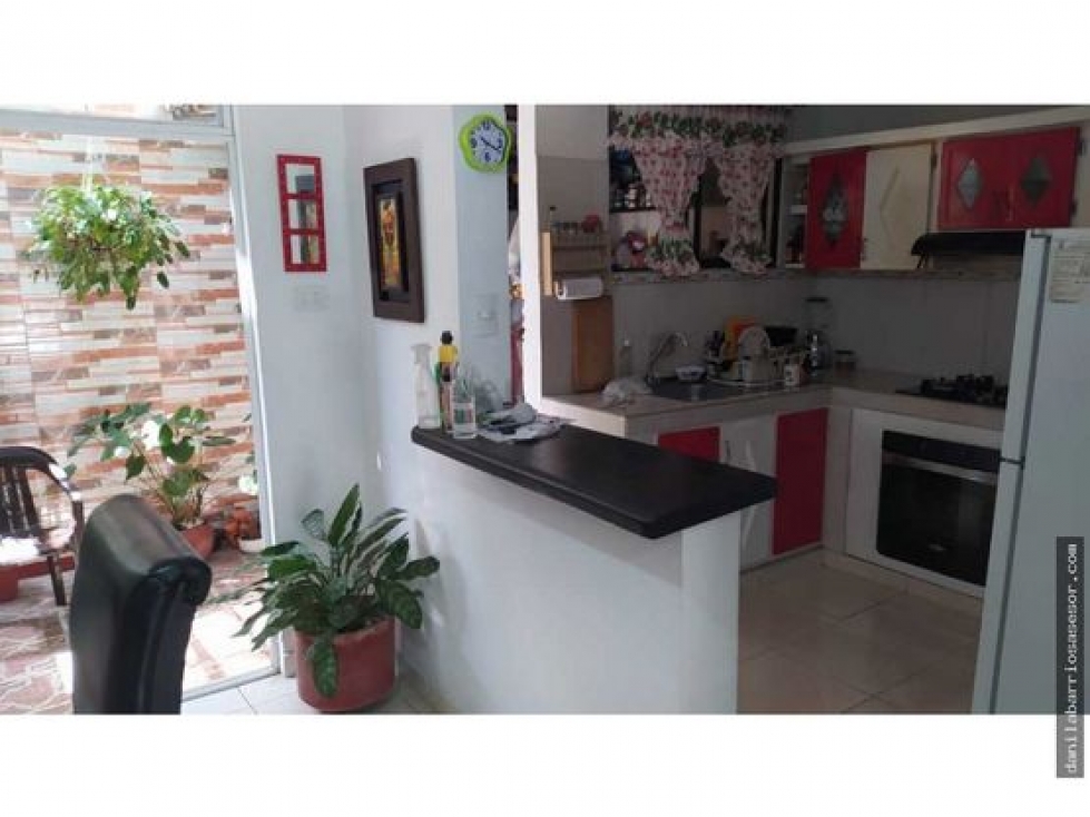 CASA EN VENTA ALTOS DE LOS ROBLES SOLEDAD