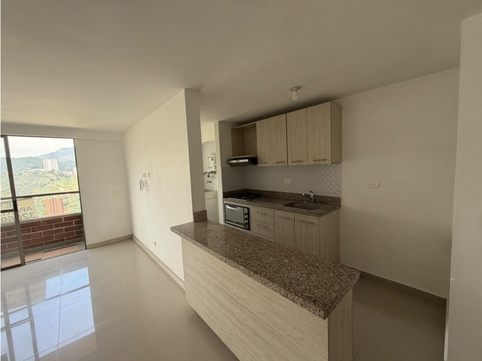 VENTA APARTAMENTO EXCELENTE ILUMINACION Y ACABADOS SABANETA ANTIOQUIA — foto 2