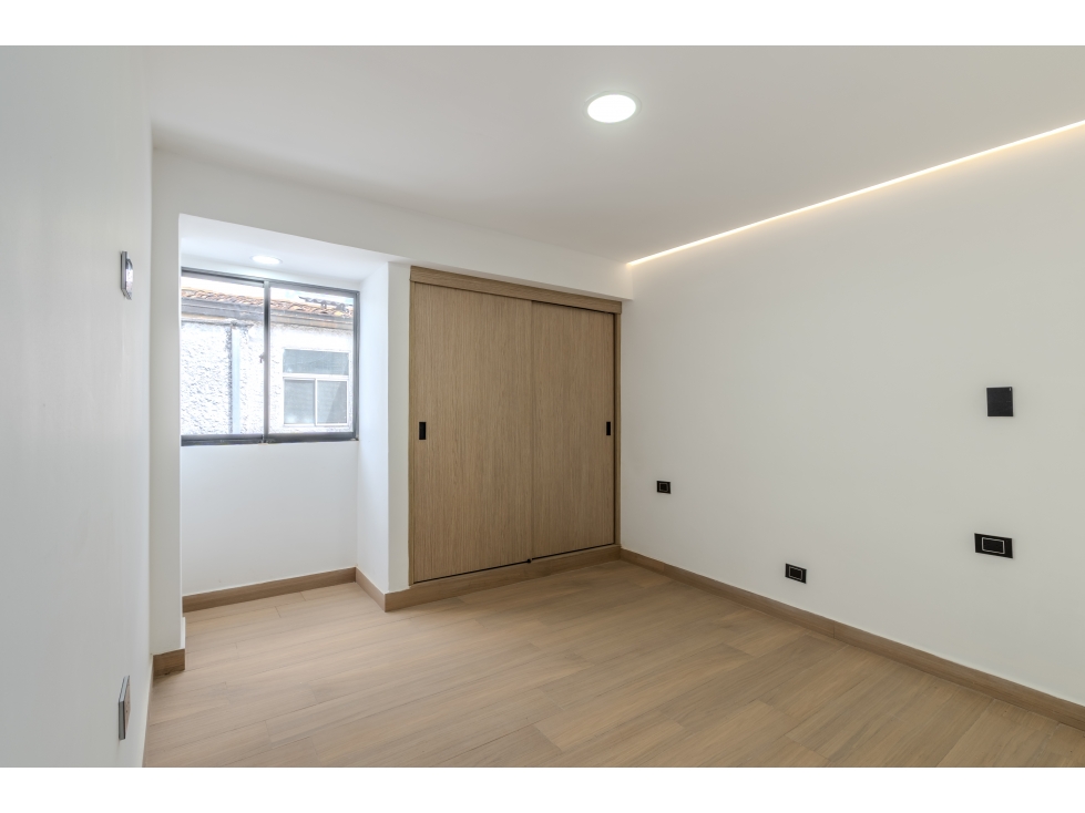 VENTA APARTAMENTO REMODELADO. LAURELES, FLORIDA NUEVA — foto 6