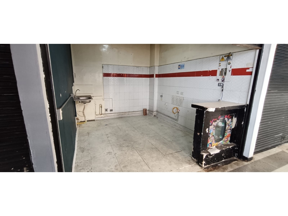 En venta local en plazoleta de comidas en Paloquemao, Bogota - 2