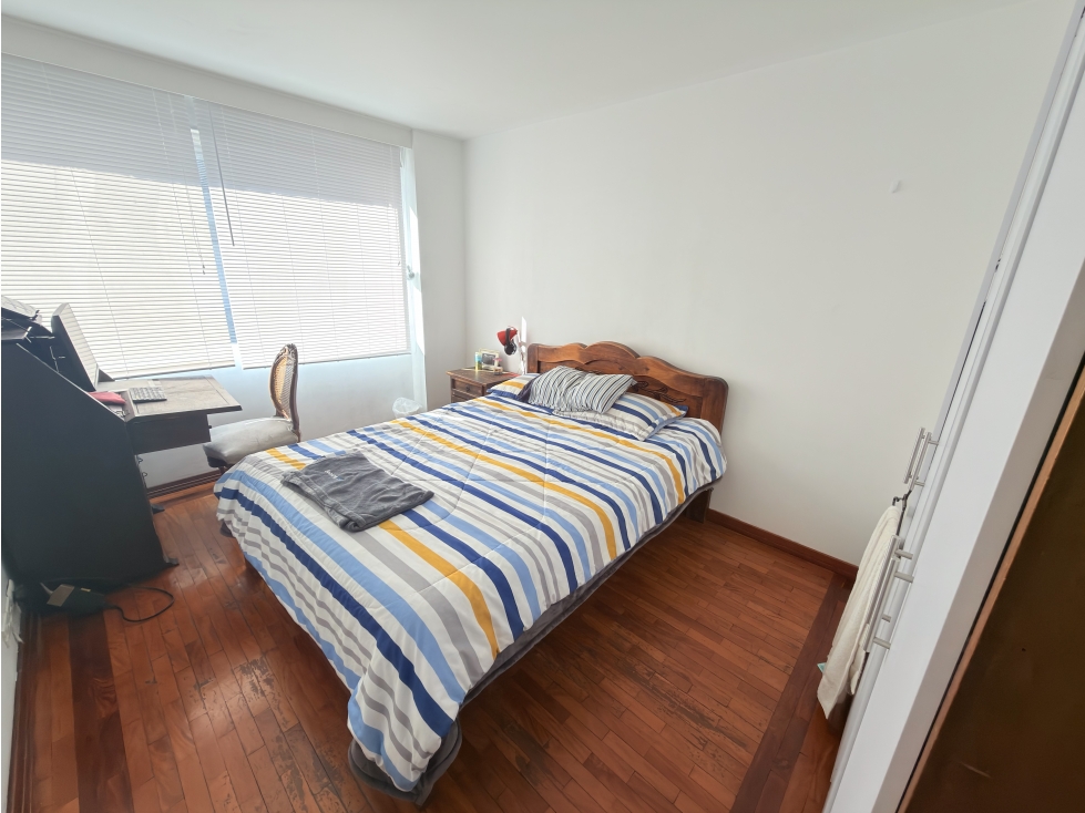 VENTA DE APARTAMENTO DUPLEX PARA REMODELAR EN SANTA ANA OCCIDENTAL — foto 6