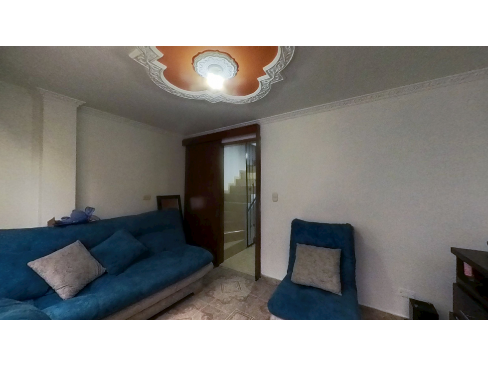 VENTA DE CASA DE BARRIO EL MUELLE - ENGATIVA - 5