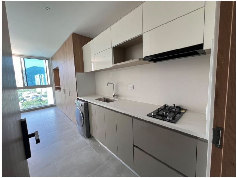 VENTA APARTASUITE USO DE TURISMO SECTOR BELLAVISTA - B.P. - 6