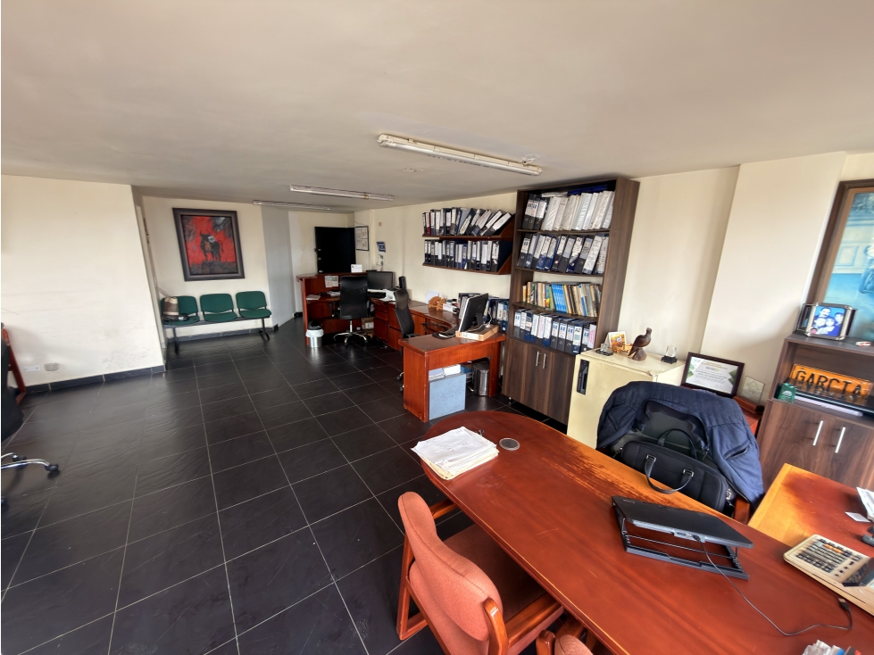 VENTA DE OFICINA EN CENTRO COUNTRY - 6