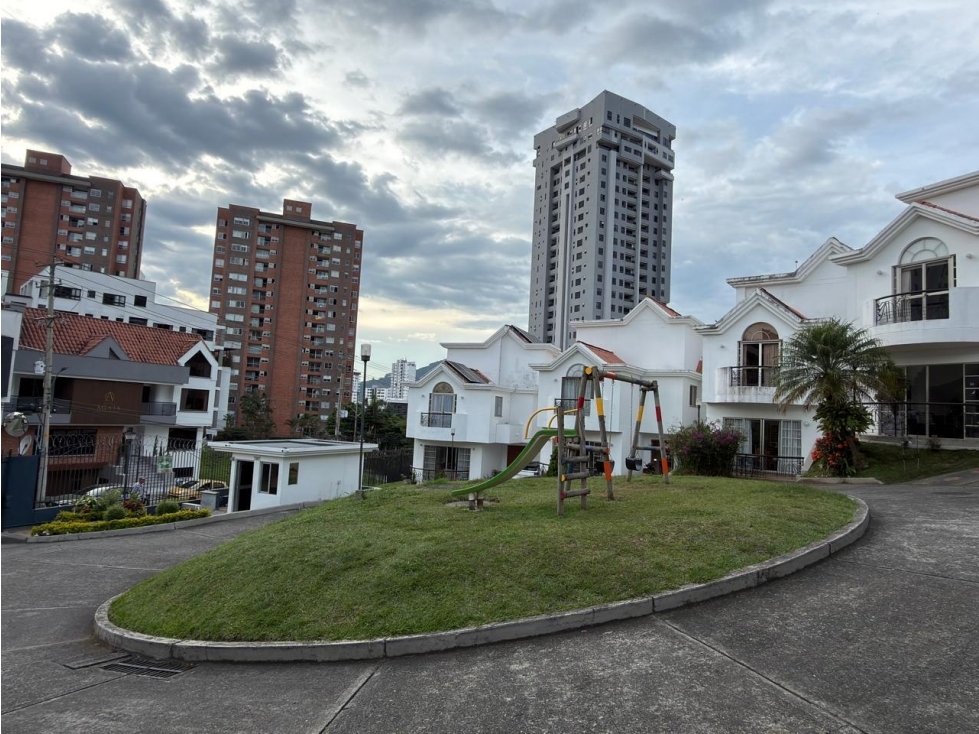 VENTA CASA PINARES