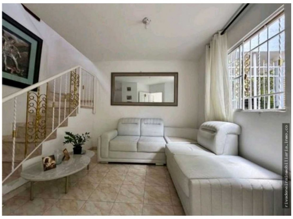 VENTA CASA DE DOS NIVELES EN SECTOR ANDREA CAROLINA - L.C. — foto 2