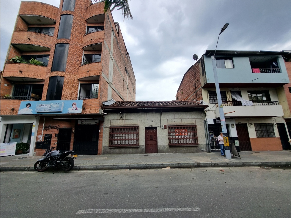 Casa lote en venta en Cristo - Vía principal