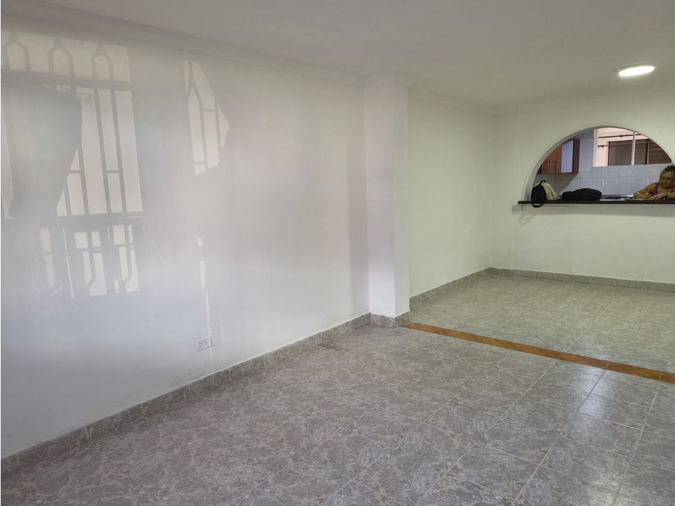 Venta de casa primer piso mas aparta estudio en campo amor — foto 2
