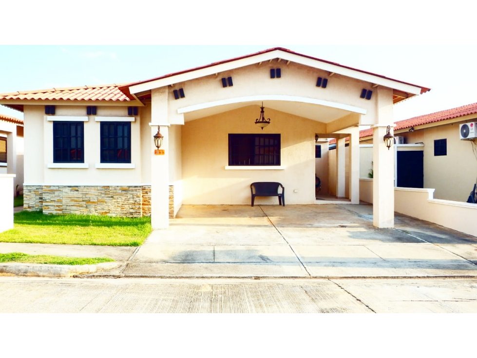 ALQUILER CASA EN SUNSET HILLS LA CHORRERA - 1