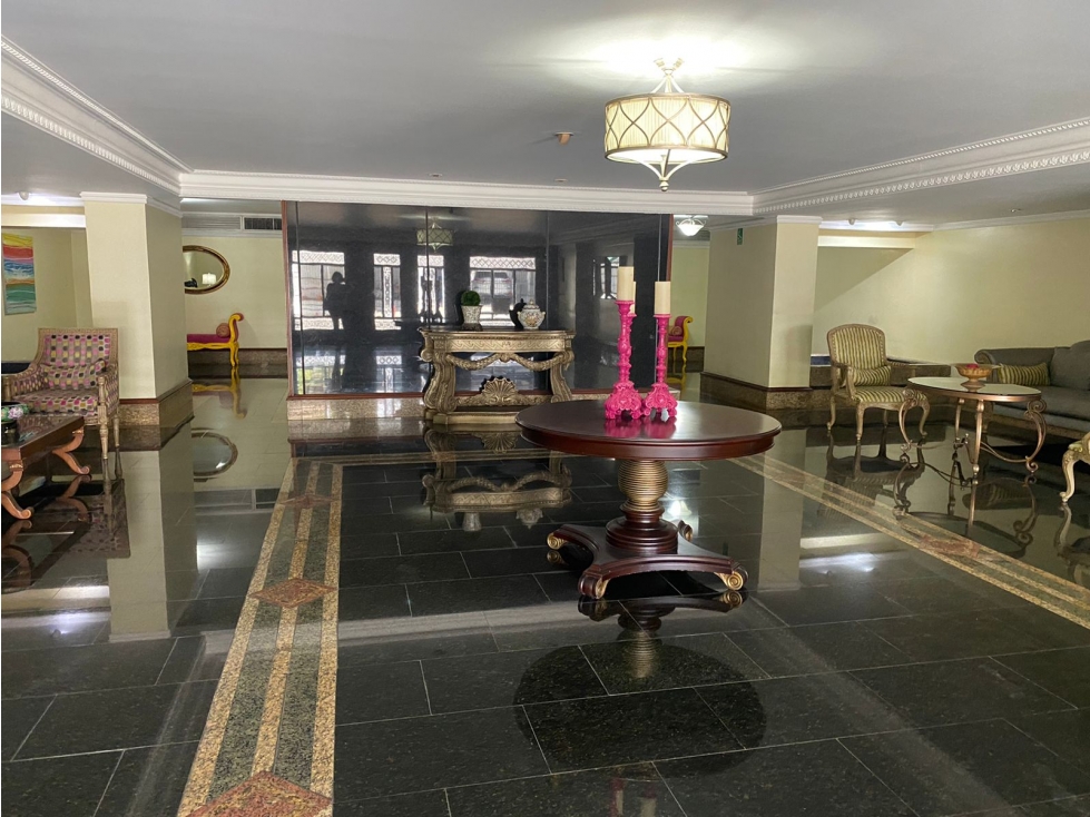 Se vende apartamento en La Cresta, PH Alcazar