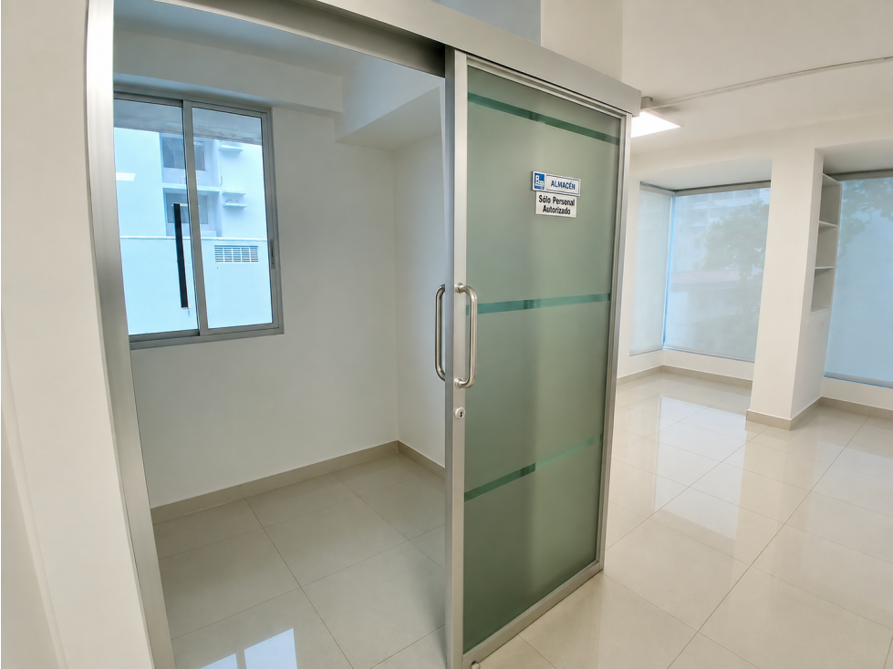 Alquiler de Oficinas en El Cangrejo, Bella Vista — foto 3