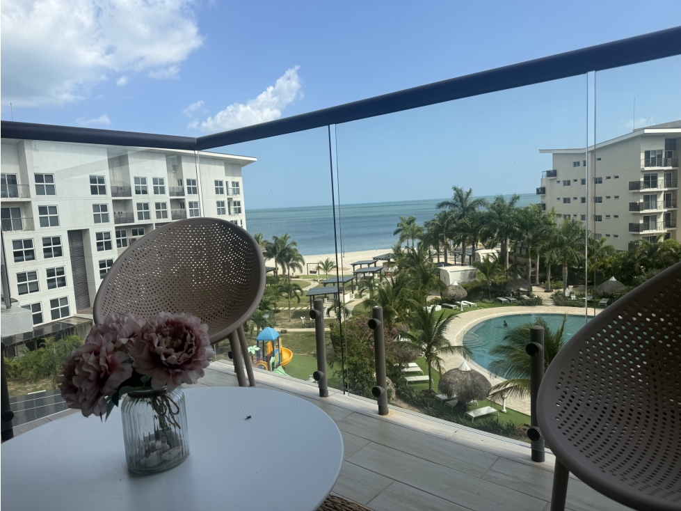 Venta de Apartamento en PH Ventanas, Playa Caracol