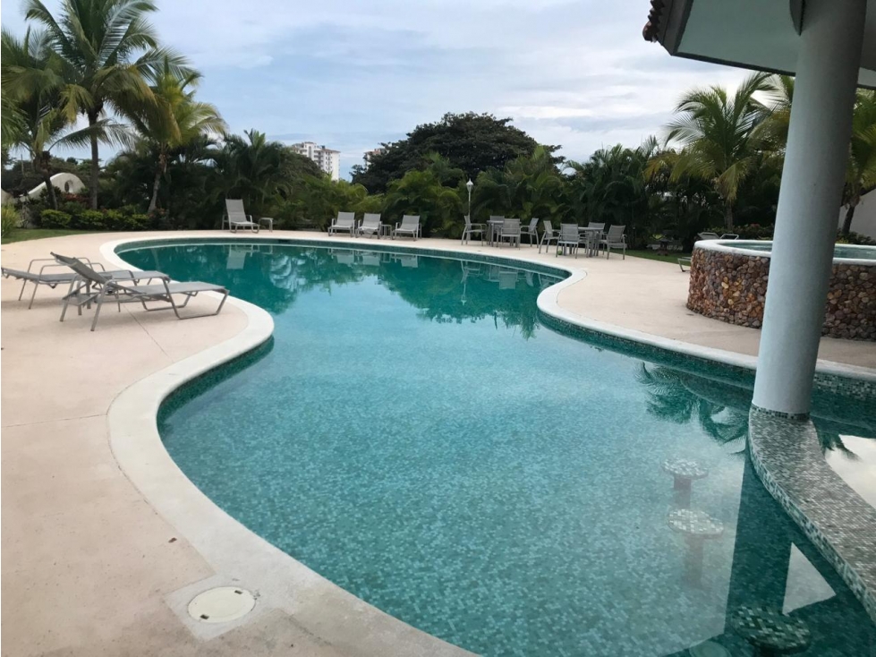VENTA/ALQUILER APARTAMENTO EN RESORT PUNTA BARCO