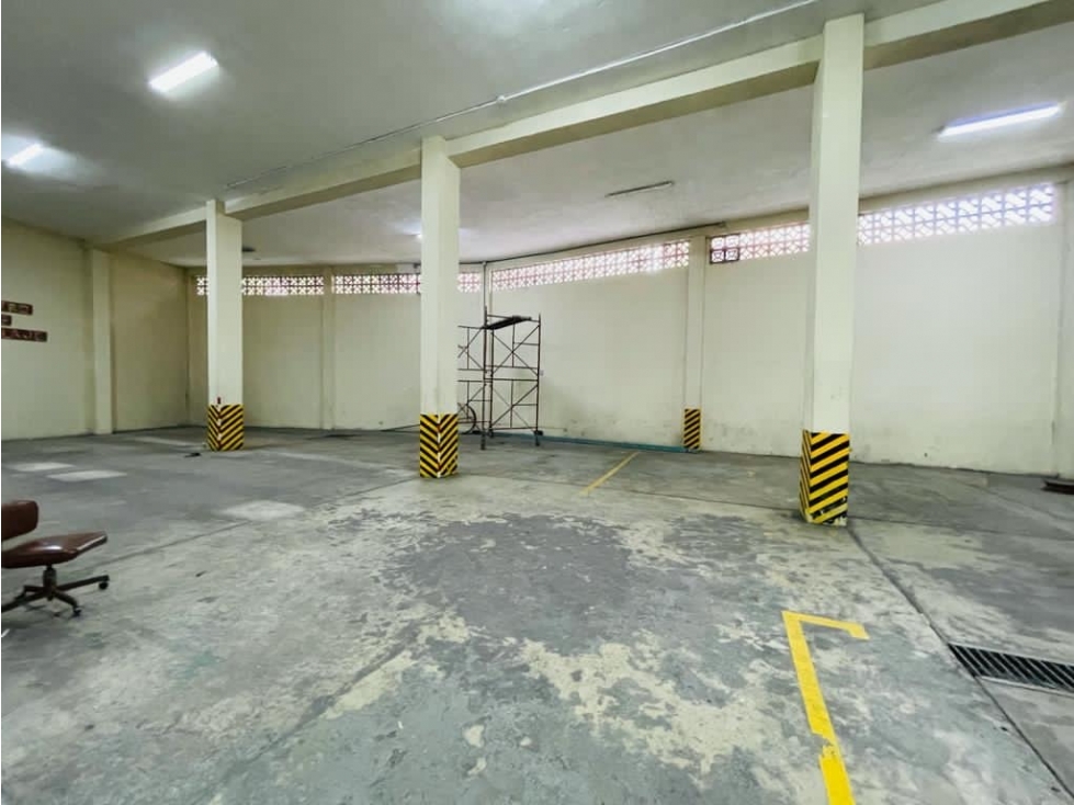 Se alquila edificio comercial, La Alameda - 4