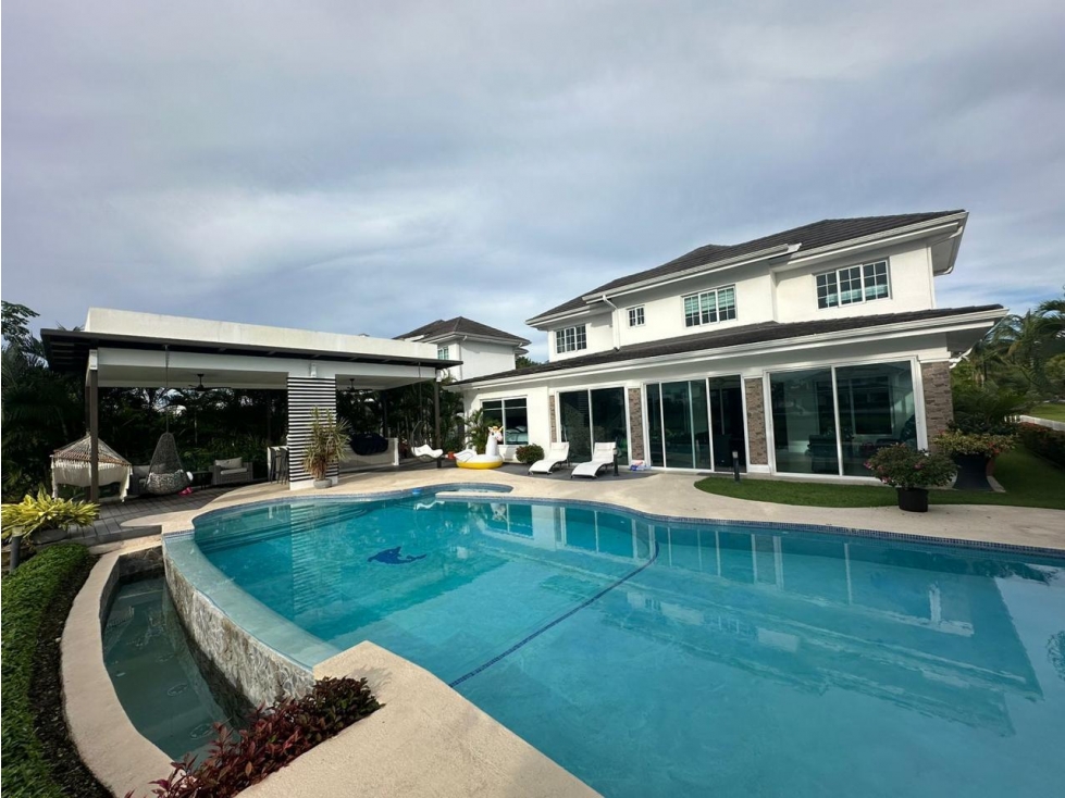 Alquiler de casa en Bijao, Bijao Quarry Heights