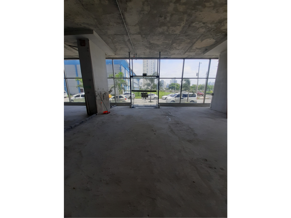 ALQUILER LOCAL COMERCIAL AV BALBOA NEGOCIABLE — foto 3