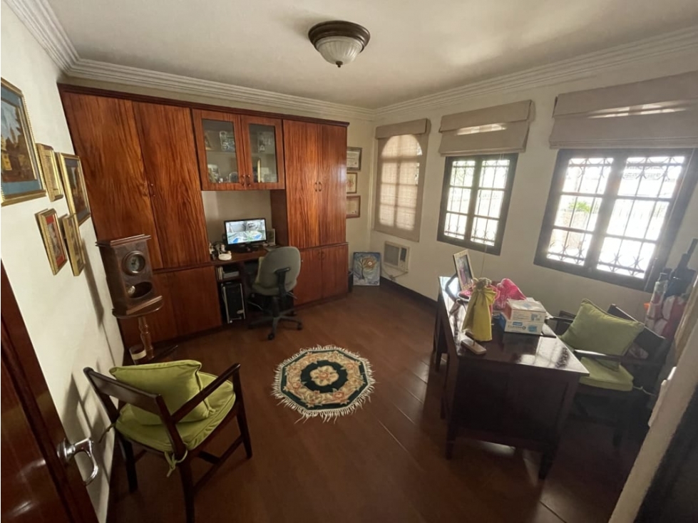 Venta de Casa en La Alameda - 2