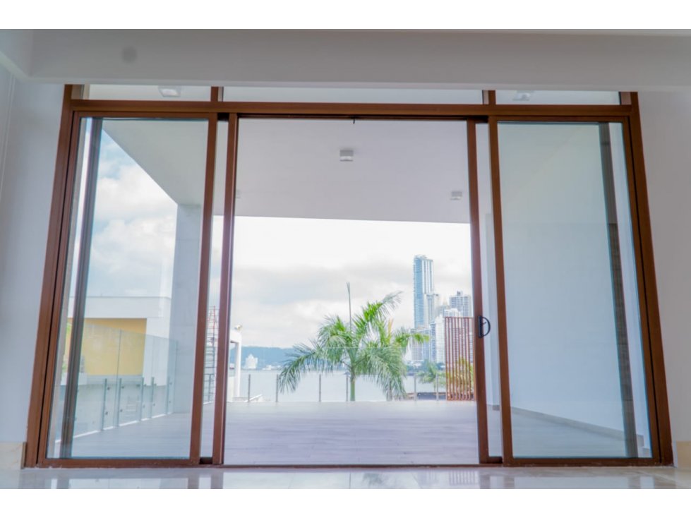 ALQUILER PH 65 OCEAN REEF PUNTA PACIFICA — foto 2