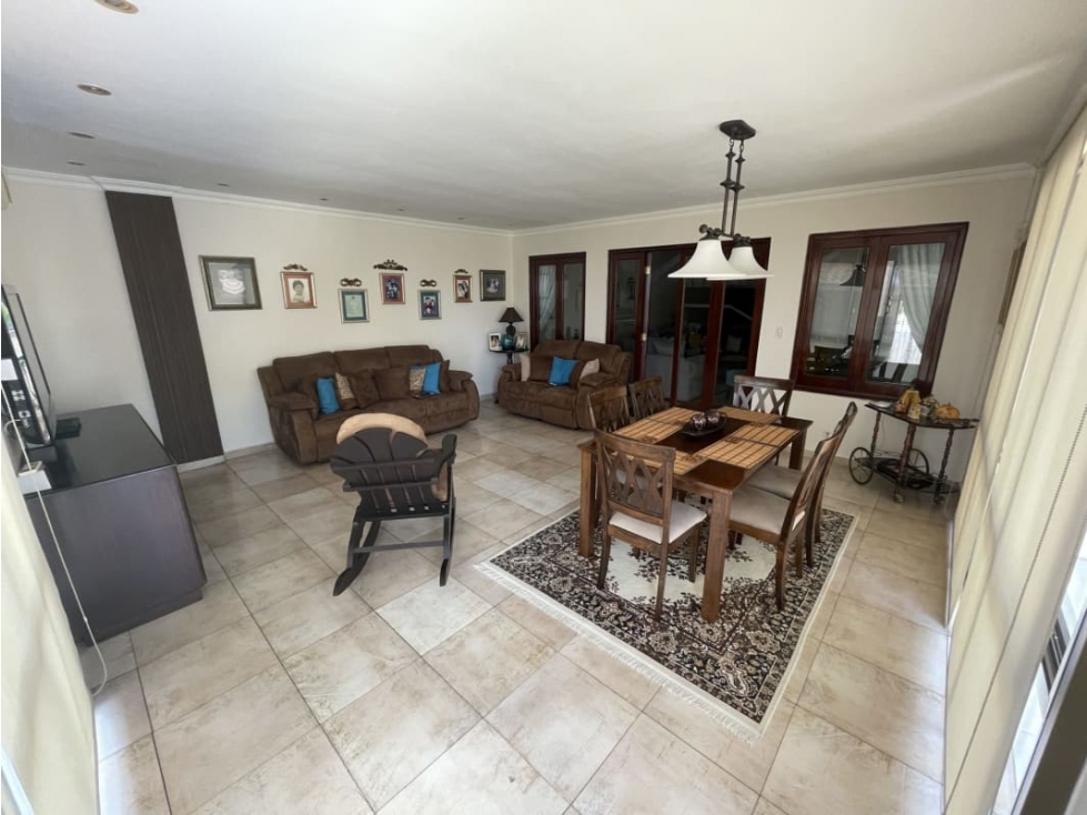 Venta de Casa en La Alameda - 5