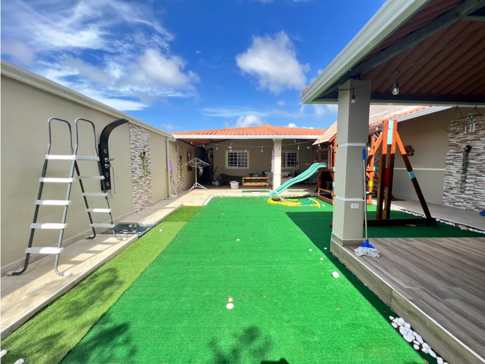 VENTA DE CASA EN ARRAIJAN, LAGO EMPERADOR — foto 5