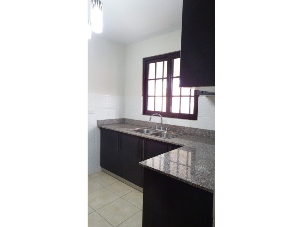 ALQUILER CASA EN SUNSET HILLS LA CHORRERA - 4