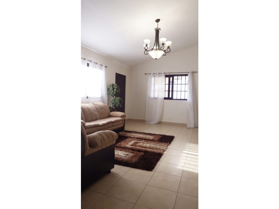 ALQUILER CASA EN SUNSET HILLS LA CHORRERA - 2