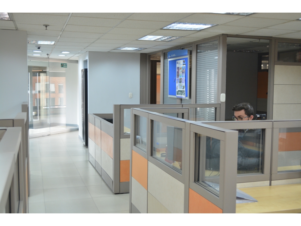 OFICINA VENTA CENTRO FINANCIERO CALLE 72, BOGOTA - 6