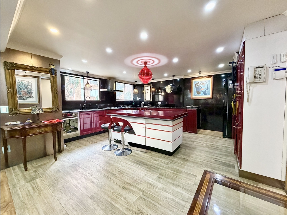 APARTAMENTO EN VENTA ROSALES, BOGOTA — foto 2