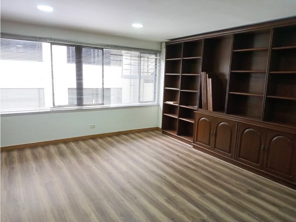 OFICINA VENTA EL LAGO, BOGOTA — foto 6