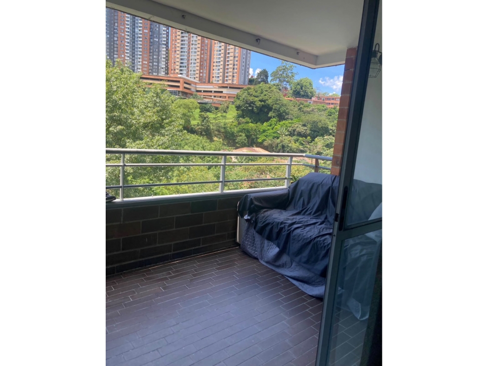 Apartamento en Venta en Envigado Sector La Cuenca — foto 2