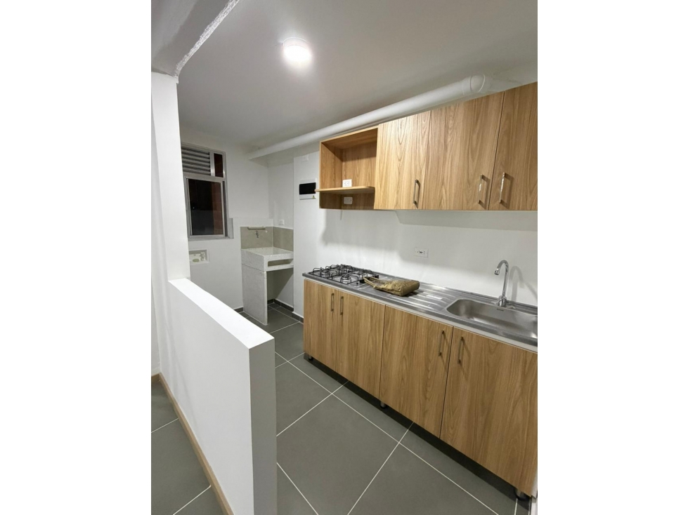 Apto 71 m² en Sector Tranquilo con Piscina y Cine — foto 4