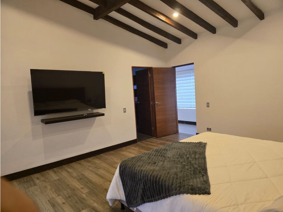 Casa Campestre en Pueblo con Lote y Permiso a 5 Pisos — foto 2