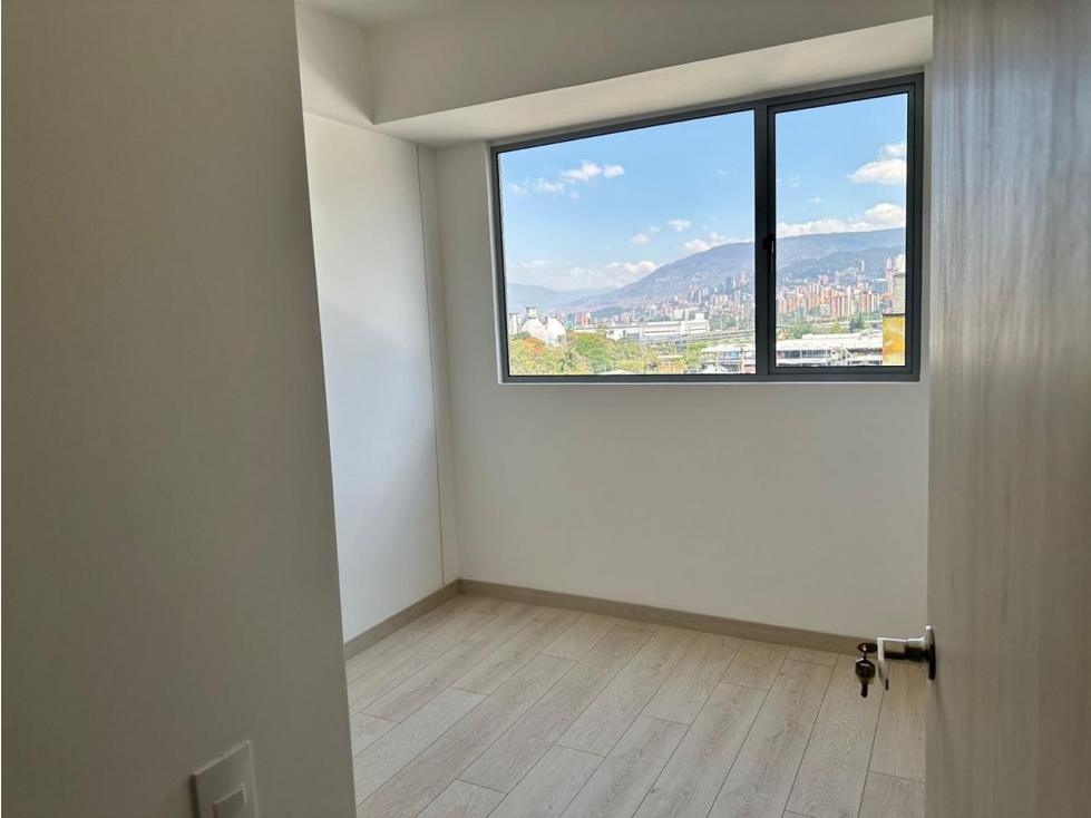 Apartamento Moderno en Sector Las Vegas a Pasos de Viva Envigado — foto 4