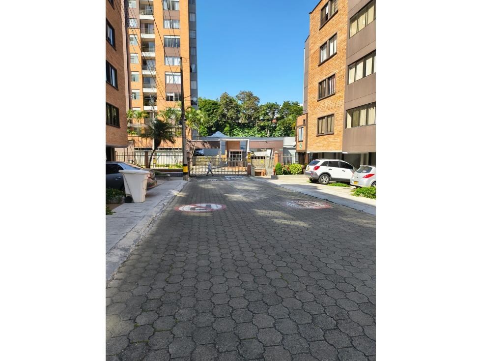 Envigado La Paz: Remodelado, Amoblado y Listo Para Habitar — foto 2