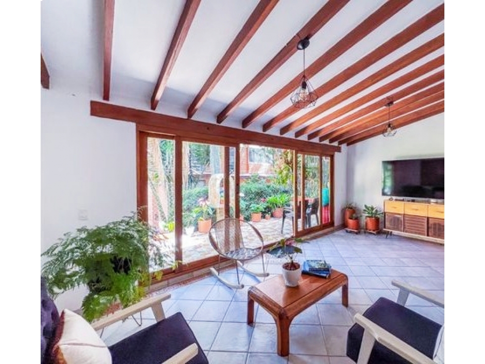 Casa en el Escobero, Envigado | 172m² - Entorno residencial exclusivo