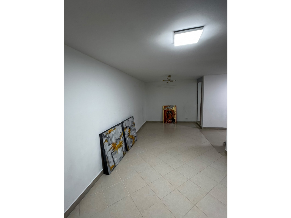 Excelente ubicación y gran tamaño apartamento de 95 mts en Envigado