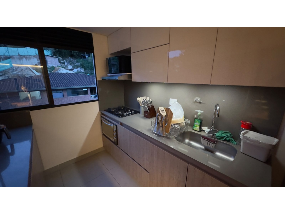 Apartamento Moderno en Envigado Sector Señorial — foto 4