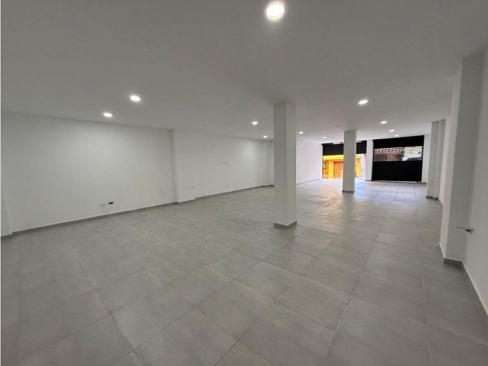 Local Comercial en Venta o Arriendo Sector La Mina / Envigado - 4