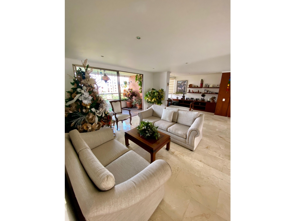 VENTA APARTAMENTO EL POBLADO CERCA A CENTRO COMERCIAL SANTAFE — foto 6