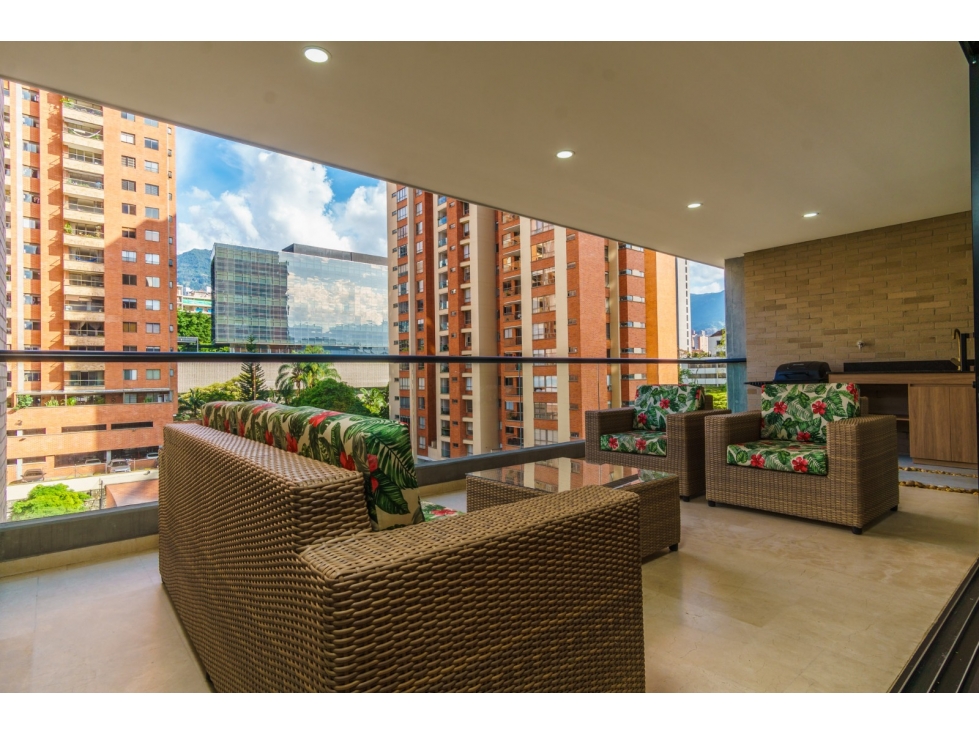 VENDO APARTAMENTO EL POBLADO SANTA MARIA DE LOS ANGELES