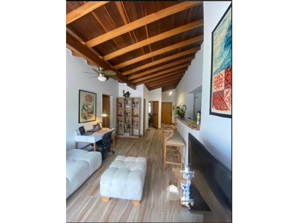 VENDO APARTAMENTO EDIFICIO LA CASTELLANA