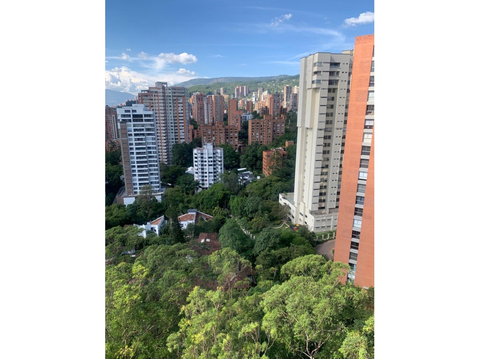 VENDO APARTAMENTO POBLADO MEDELLIN — foto 2